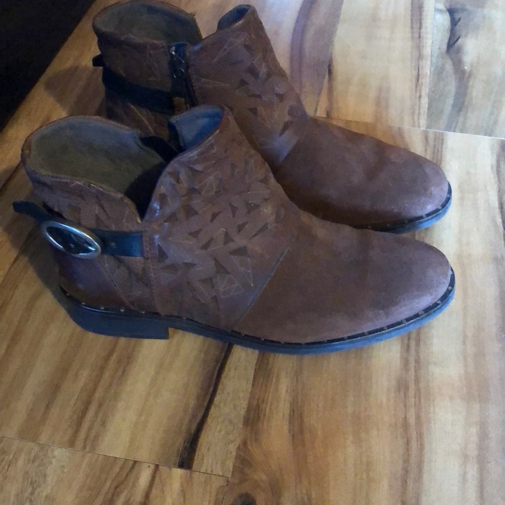 Miz Mooz ankle boots